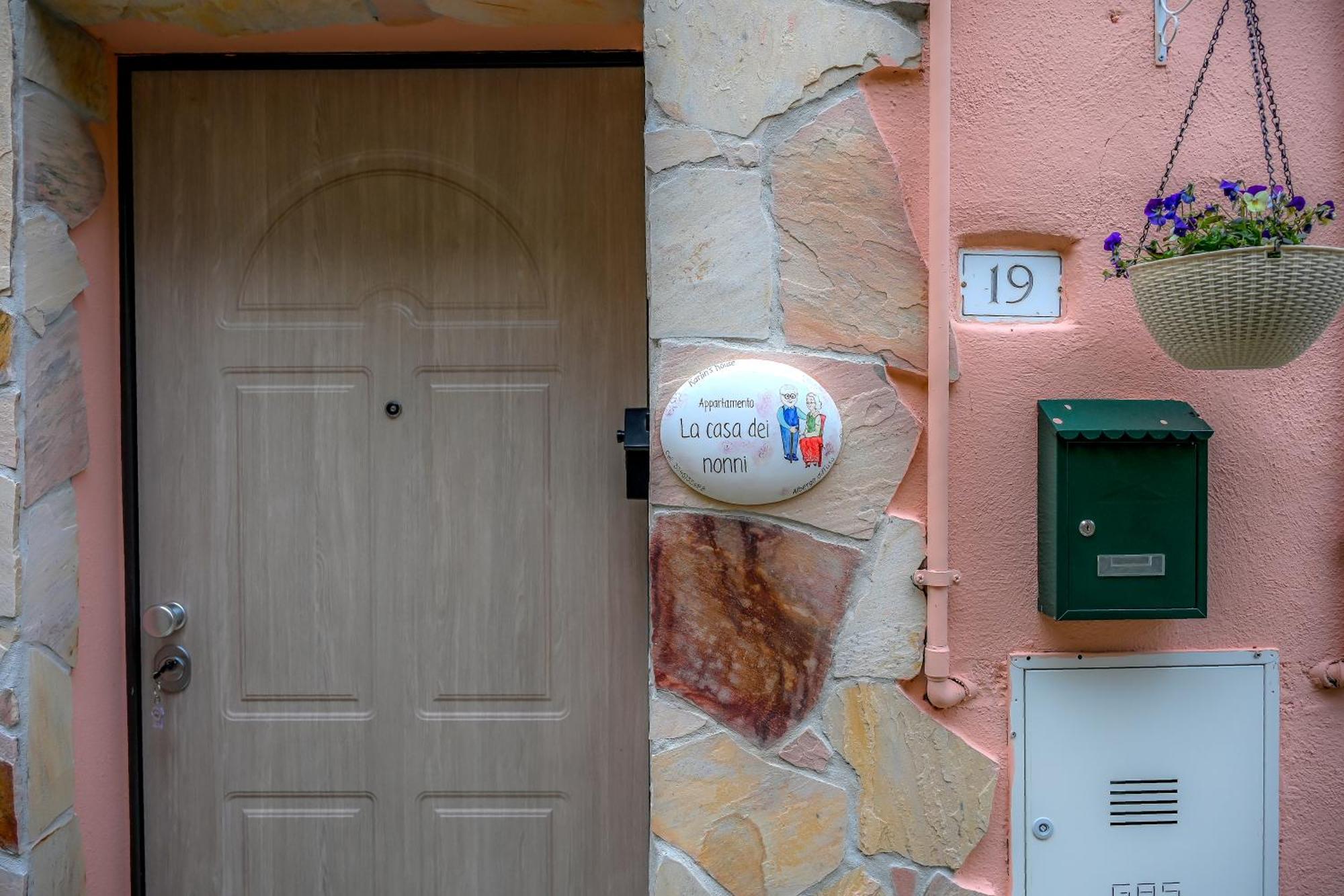 Karlin'S House Anzi - Albergo Diffuso Εξωτερικό φωτογραφία