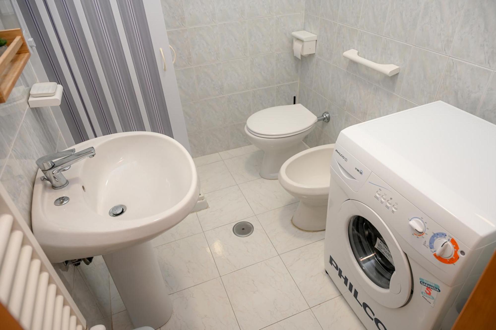 Karlin'S House Anzi - Albergo Diffuso Εξωτερικό φωτογραφία